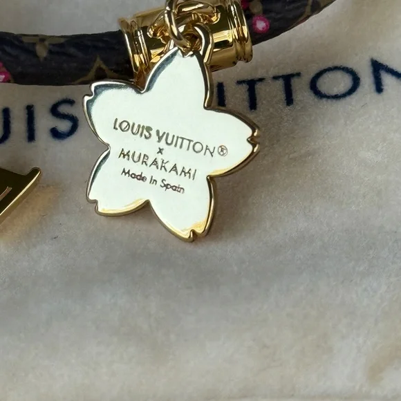 LV x TM Cherry Blossom Bracelet - Picture 4 of 15